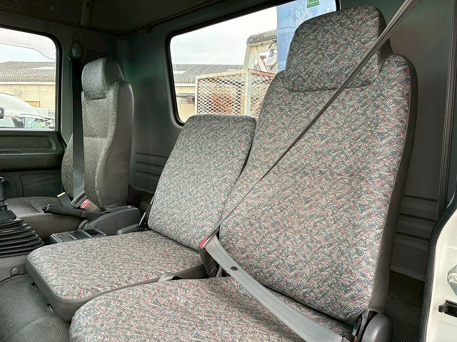 2095 PB-FRR35E3S  ☆★車検付！令和9年1月迄★5段ラジコン！★☆ ◆角足アウトリガー＆リアアウトリガー付き！◆  ◎実走行：64,000km！◎ショートボディ！◎　成約★　広島県（53枚目）