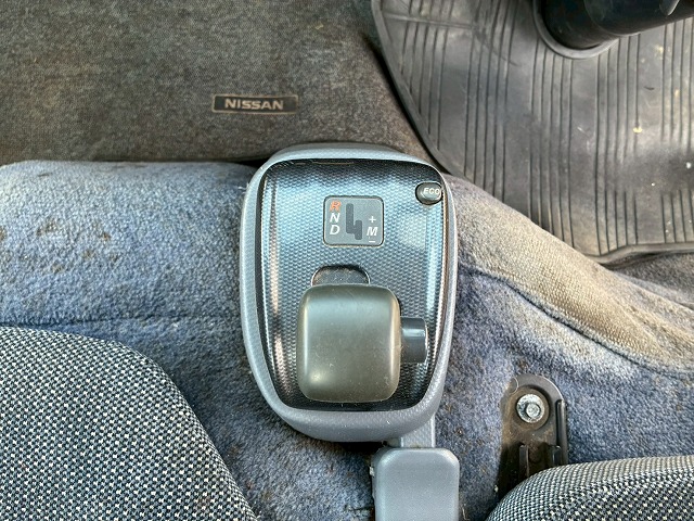 2158 BKG-AKR85 H22 日産 アトラス 4段クレーン 標準幅 ロング 3トン積載 古河ユニック UNIC 4段 ラジコン フックイン 2.93t カスタム 150馬力 スムーサー Ex AT オートマ 3t 7t 小型 カーゴクレーン(52枚目)