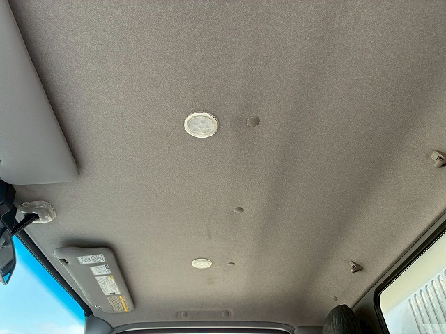 K-2103 2RG-XZU600T 保証対象車両 車検付 令和8年8月迄 R5 日野 デュトロ ダンプ ワンオーナー 4ナンバー 極東開発工業 全低床 フルフラットロー 150馬力 6速 MT マニュアル 5トン限定・準中型免許 2t 5t 小型 土砂ダンプ(54枚目)