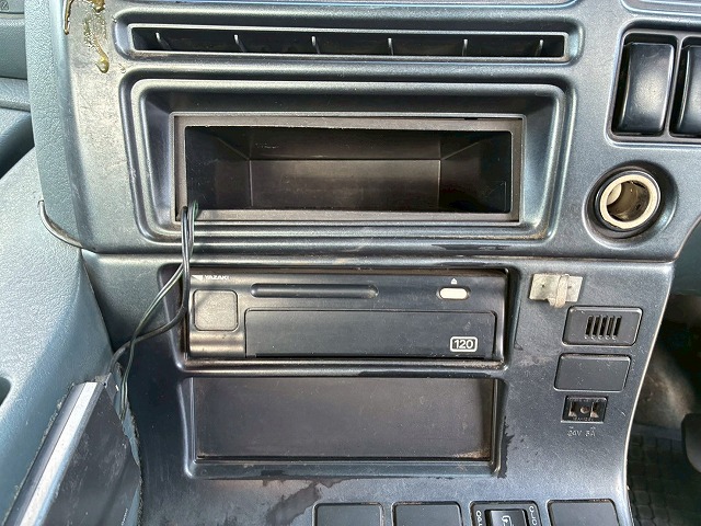 2102 KL-CG55K  車検付 令和8年8月迄 H16 日産ディーゼル UDトラックス ビッグサム セーフティローダー 8×4 4軸低床2デフ リーフサスペンション 花見台 ウインチ ラジコン 400馬力 RH8 V8型 生エンジン 7速 MT マニュアル 10t 25t 大型 セルフ 重機運搬車 回送車（52枚目）