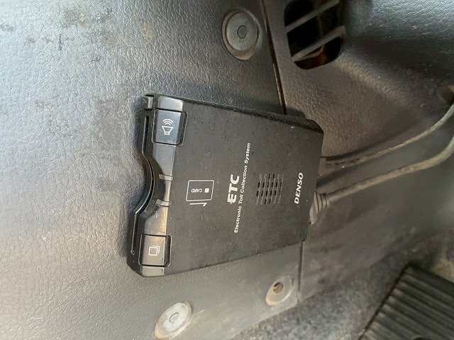 2166 LKG-SH1EDAG  H23 日野 トラクターヘッド ハイルーフ 後輪エアサス 海コン緩和 第5輪荷重 11500kg 11.5トン 永久磁石式リターダ 410馬力 プロシフト AT セミオートマ 10t 46t 大型 牽引 シングルヘッド（51枚目）