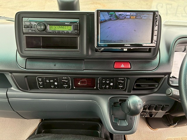 K-2172 2RG-BG740G R4 三菱ふそう ローザ マイクロバス 4×4 四輪駆動 フルタイム 4WD 28人 リクライニング 自動扉 自動ステップ オートスイングドア リアトランク ボトルクーラー デュオニック AT セミオートマ 小型 中型 送迎バス 観光バス(52枚目)