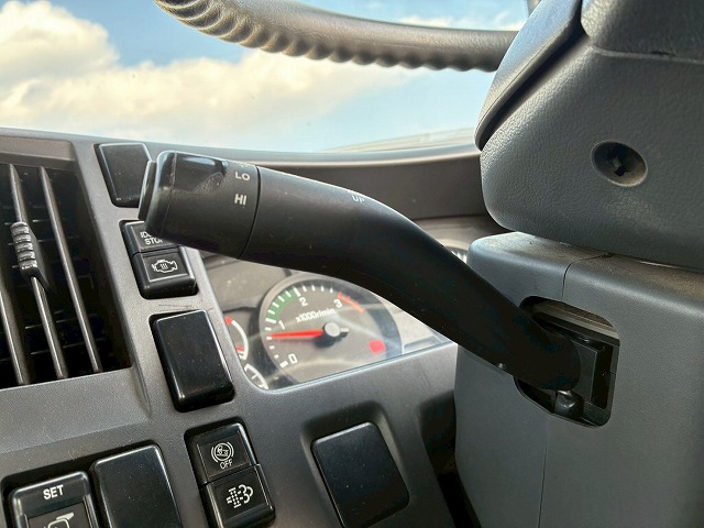 K-2113 TKG-FRR90S2  保証対象車両 車検付 令和9年2月迄 H26 いすゞ フォワード 4段クレーン ワンオーナー タダノ TADANO ラジコン フックイン 210馬力 6速 MT マニュアル 4t 8t 中型 ユニック車 カーゴクレーン（54枚目）