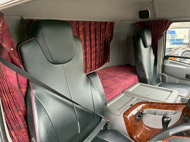 2099 2PG-CW5AL  ★車検付！令和9年2月迄★ワンオーナー！★ ◆6×4！3軸2デフ◆永久磁石式リターダ！◆  ◎カスタム仕様！◎新明和製・額縁アオリ！◎　成約！島根県（53枚目）