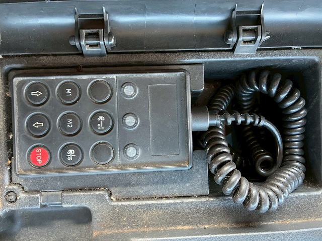 2166 LKG-SH1EDAG  H23 日野 トラクターヘッド ハイルーフ 後輪エアサス 海コン緩和 第5輪荷重 11500kg 11.5トン 永久磁石式リターダ 410馬力 プロシフト AT セミオートマ 10t 46t 大型 牽引 シングルヘッド（52枚目）