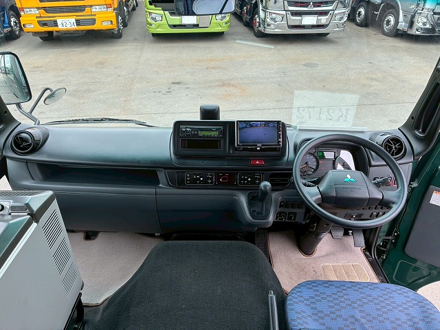 K-2172 2RG-BG740G R4 三菱ふそう ローザ マイクロバス 4×4 四輪駆動 フルタイム 4WD 28人 リクライニング 自動扉 自動ステップ オートスイングドア リアトランク ボトルクーラー デュオニック AT セミオートマ 小型 中型 送迎バス 観光バス(53枚目)