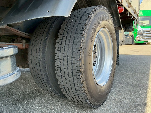 2169 TKG-MK38L H26 UDトラックス コンドル アルミブロック フルキャブ/ベッド付き 3.6トン積載 6200 標準幅 TOYOBODY 215馬力 6速 MT マニュアル 4t 8t 中型 平ボディ（56枚目）