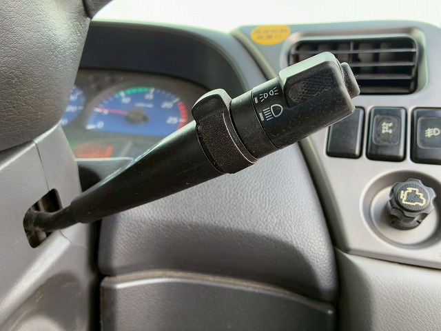 K-2128 QPG-CD5ZA  車検付 令和8年11月迄 H27 UDトラックス クオン 4段クレーン ラジコン フックイン TADANO タダノ 永久磁石式リターダ 7速 MT マニュアル 10t 25t 大型 ユニック車 カーゴクレーン（55枚目）