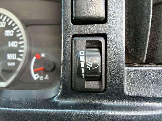 2158 BKG-AKR85 H22 日産 アトラス 4段クレーン 標準幅 ロング 3トン積載 古河ユニック UNIC 4段 ラジコン フックイン 2.93t カスタム 150馬力 スムーサー Ex AT オートマ 3t 7t 小型 カーゴクレーン(55枚目)