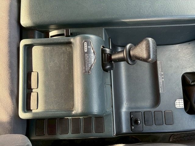 2102 KL-CG55K  車検付 令和8年8月迄 H16 日産ディーゼル UDトラックス ビッグサム セーフティローダー 8×4 4軸低床2デフ リーフサスペンション 花見台 ウインチ ラジコン 400馬力 RH8 V8型 生エンジン 7速 MT マニュアル 10t 25t 大型 セルフ 重機運搬車 回送車（56枚目）