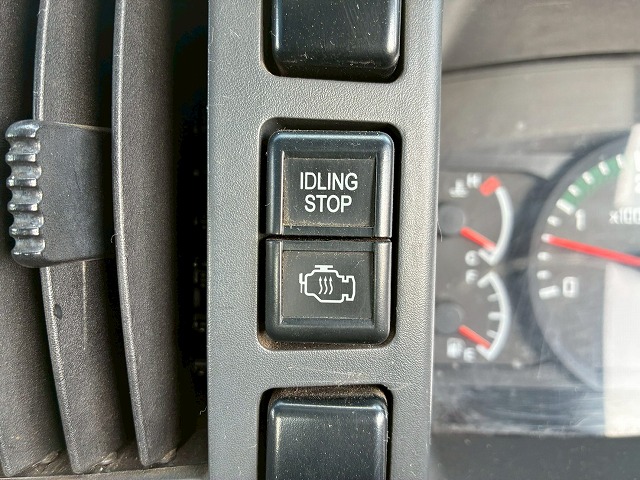 K-2113 TKG-FRR90S2  保証対象車両 車検付 令和9年2月迄 H26 いすゞ フォワード 4段クレーン ワンオーナー タダノ TADANO ラジコン フックイン 210馬力 6速 MT マニュアル 4t 8t 中型 ユニック車 カーゴクレーン（58枚目）