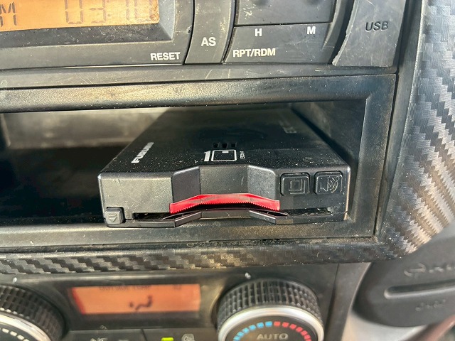 K2107 2KG-FD2ABA 保証対象車両 車検付 令和8年11月迄 H29 日野 レンジャー 4段クレーン ワンオーナー フルキャブ/ベッド付き 古河ユニック UNIC ラジコン フックイン 角足アウトリガー 6速 MT マニュアル 4t 8t 中型 カーゴクレーン（60枚目）