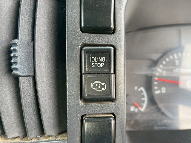 2101 ローダーダンプ 3.6トン積載 155馬力 スライドダンプ 重機運搬車　☆桜の蕾が小さい頃にご成約いただきました☆　静岡県（56枚目）