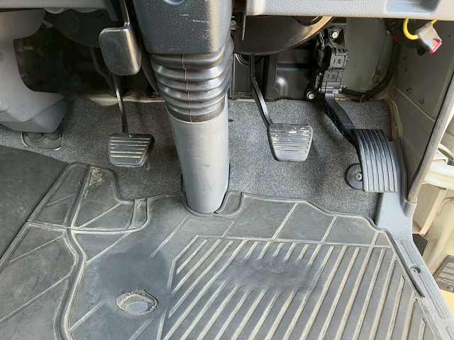 2170 TKG-FEB80 H26 三菱ふそう キャンター 4段クレーン 古河ユニック UNIC ワイド 超ロング ラジコン フックイン 175馬力 5速 MT マニュアル 3.5t 7.5t 小型 カーゴクレーン(56枚目)