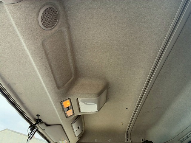 K-2140 2PG-FS74HZ H30 三菱ふそう スーパーグレート アルミウイング ワンオーナー 8×4 4軸低床2デフ 後輪エアサス パブコ エアロパーツ エアロ仕様 13.8トン積載 394馬力 シフトパイロット AT 10t 25t 大型 パネルウイング（59枚目）