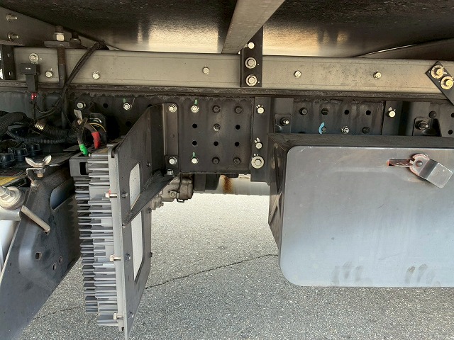 2168 TPG-FEB50 保証対象車両 三菱ふそう キャンター 冷蔵冷凍車 ワイド ロング 東プレ -30℃低温設定 R404A 2室 可動式仕切り板 左サイド扉 3トン積載 3t 7t 小型 冷凍バン 箱車(59枚目)