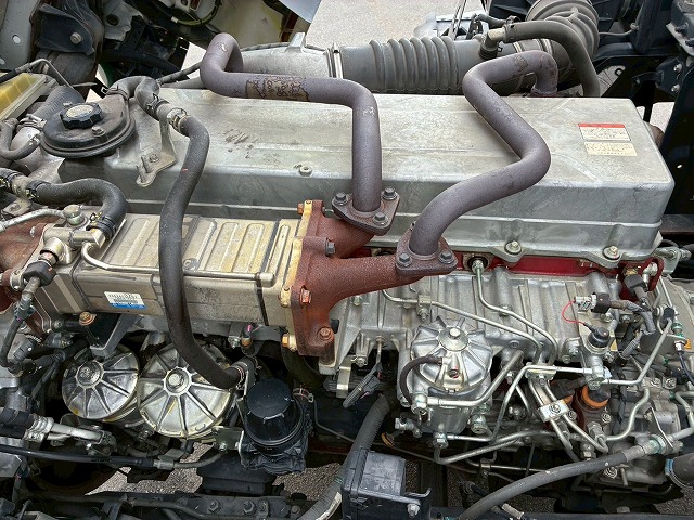 2174 QPG-FW1EXEG  H29 日野 プロフィア アルミウイング ハイルーフ 8×4 4軸低床2デフ 後輪エアサス 永久磁石式リターダ 背高 380馬力 E13C プロシフト AT セミオートマ 10t 25t 大型 バン 箱車（58枚目）