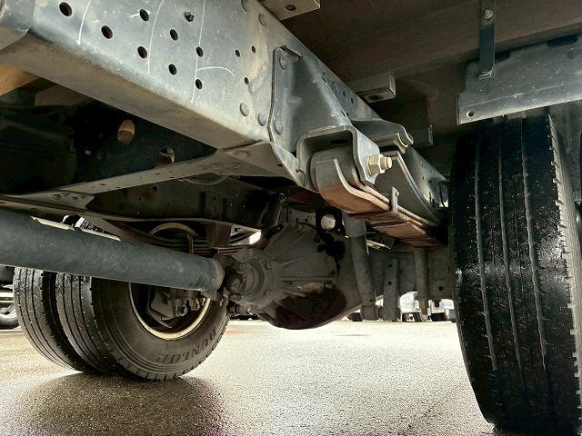 2079 ワイド 超ロング 5Mボディ 3トン積載 6速MT　☆桜の蕾がほころぶ頃にご成約いただきました☆　京都府（58枚目）