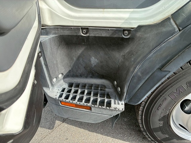 2072 2RG-FRR90S2  ★車検付！令和8年7月迄★ワンオーナー！★ ◆2.95トン積載！◆6200ボディ×標準幅！◆  ◎内高：240cm！◎フルキャブ/ベッド付！◎　成約★　岩手県（60枚目）