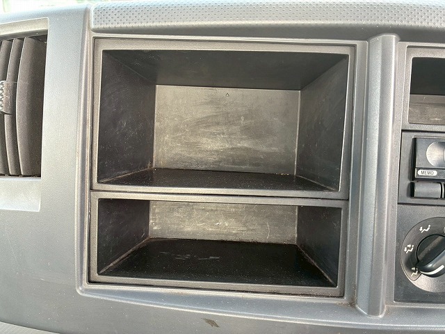 K-2113 TKG-FRR90S2  保証対象車両 車検付 令和9年2月迄 H26 いすゞ フォワード 4段クレーン ワンオーナー タダノ TADANO ラジコン フックイン 210馬力 6速 MT マニュアル 4t 8t 中型 ユニック車 カーゴクレーン（60枚目）