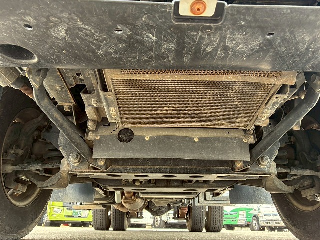 K-2136 BKG-NKR85AN 保証対象車両 H23 いすゞ エルフ 圧縮式塵芥車 標準幅 ショート 新明和工業 プレス式 押し出し排出 連続作動車 スイッチ 汚水タンク 2t 6.5t 小型 特装車 清掃車(61枚目)