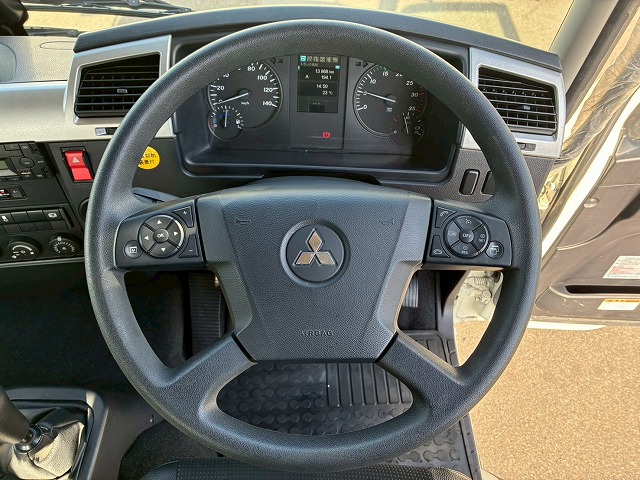 K-2148 2KG-FK62FZ 保証対象車両 R5 三菱ふそう 増トンファイター 4段セルフクレーン フルキャブ/ベッド付き 古河ユニック UNIC ラジコン フックイン ハイジャッキ ロングジャッキ アルミブロック 240馬力 6速 MT マニュアル 7.5t 14t 中型 大型 回送車 重機運搬車(60枚目)