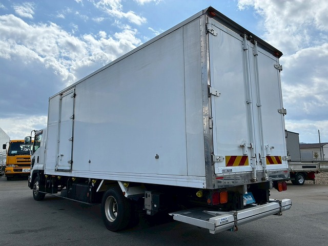 2149 TKG-FRR90S2 H26 いすゞ フォワード 冷蔵冷凍車 格納式パワーゲート フルキャブ/ベッド付き 東プレ -30℃低温設定 格納式パワーゲート PG 左サイド扉 6速 MT マニュアル 4t 8t 中型 冷凍バン 箱車(7枚目)