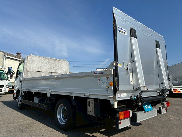 K-2126 トヨエース PG ワンオーナー 3トン積載 オートマ　☆暖かくなってきた頃にご成約いただきました☆　東京都（9枚目）