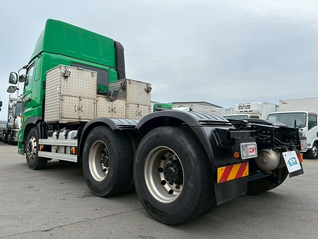 K-2111 2DG-SS1EKGG  検切れナンバー付き H30 日野 プロフィア トラクターヘッド ワンオーナー ハイルーフ 6×4 3軸2デフ 後輪エアサス 永久磁石式リターダ 450馬力 7速MT マニュアル 10t 53t 大型 牽引 2デフヘッド ダブルデフ（9枚目）