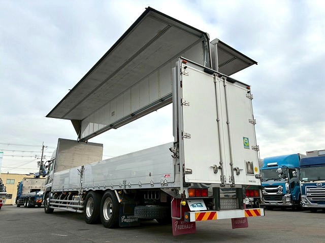 2071 QKG-CD5ZA  H26 UDトラックス クオン アルミウイング 6×2 3軸1デフ 後輪エアサス 日本フルハーフ ラッシング スタンション 380馬力 エスコット AT 10t 25t 大型 バン 箱車（8枚目）