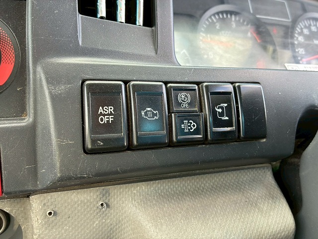 2065 BKG-NKR85N  ☆★車検付！★3トン積載！★☆ ◆KYB製・2.5立米！◆電動ホッパー！◆  ◎6速マニュアル！◎150馬力ターボ！◎　ご成約★　香川県（58枚目）