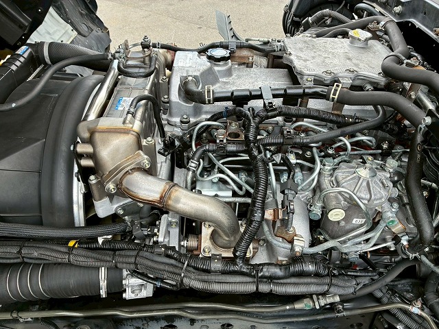 2146 TKG-FD7JKAG  H24 日野 レンジャー 冷蔵冷凍車 フルキャブ/ベッド付き 後輪エアサス 東芝 TOSHIBAキャリア -30℃低温設定 スタンバイ装置 キーストンフロア ジョロダーレール 6速 MT マニュアル 4t 8t 中型 冷凍バン チルド（61枚目）