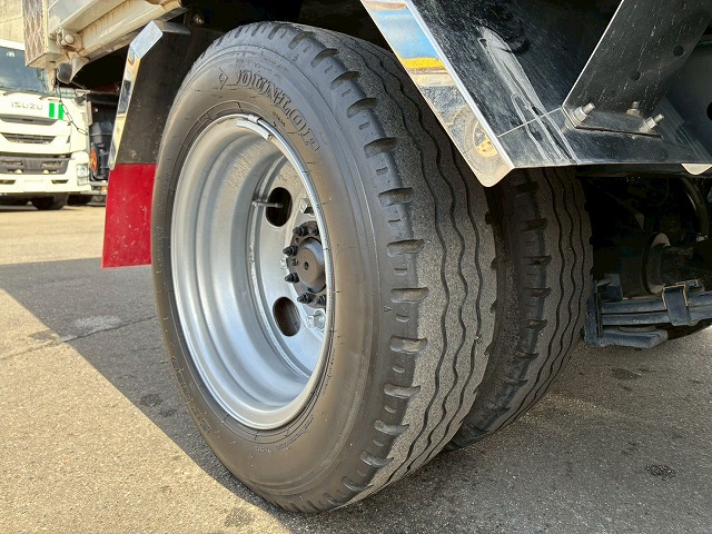 K-2103 2RG-XZU600T 保証対象車両 車検付 令和8年8月迄 R5 日野 デュトロ ダンプ ワンオーナー 4ナンバー 極東開発工業 全低床 フルフラットロー 150馬力 6速 MT マニュアル 5トン限定・準中型免許 2t 5t 小型 土砂ダンプ(63枚目)