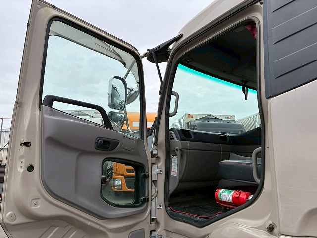 2099 2PG-CW5AL  ★車検付！令和9年2月迄★ワンオーナー！★ ◆6×4！3軸2デフ◆永久磁石式リターダ！◆  ◎カスタム仕様！◎新明和製・額縁アオリ！◎　成約！島根県（61枚目）