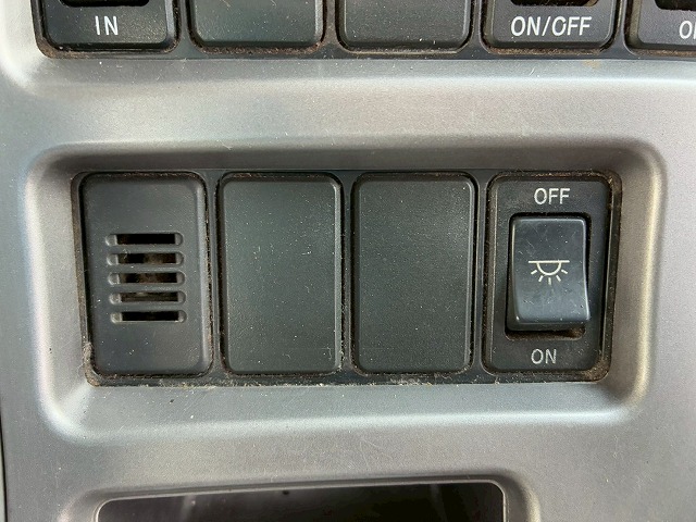 K-2128 QPG-CD5ZA  車検付 令和8年11月迄 H27 UDトラックス クオン 4段クレーン ラジコン フックイン TADANO タダノ 永久磁石式リターダ 7速 MT マニュアル 10t 25t 大型 ユニック車 カーゴクレーン（62枚目）