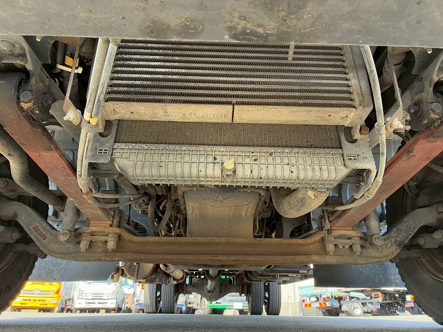 2169 TKG-MK38L H26 UDトラックス コンドル アルミブロック フルキャブ/ベッド付き 3.6トン積載 6200 標準幅 TOYOBODY 215馬力 6速 MT マニュアル 4t 8t 中型 平ボディ（64枚目）