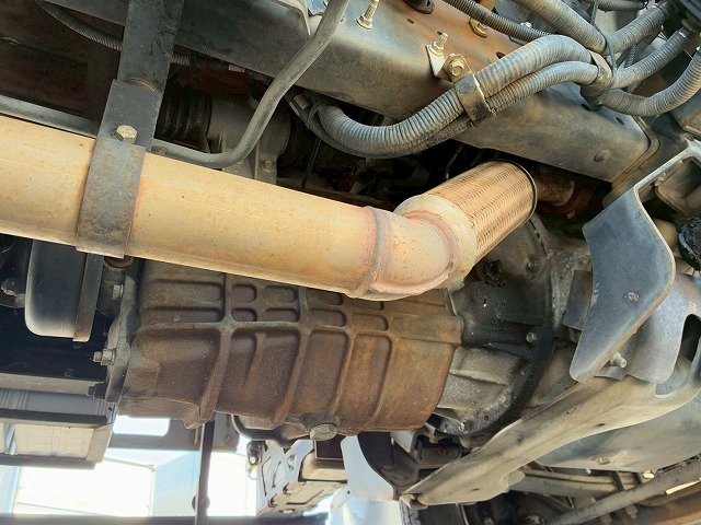 2169 TKG-MK38L H26 UDトラックス コンドル アルミブロック フルキャブ/ベッド付き 3.6トン積載 6200 標準幅 TOYOBODY 215馬力 6速 MT マニュアル 4t 8t 中型 平ボディ（65枚目）