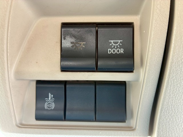 K2107 2KG-FD2ABA 保証対象車両 車検付 令和8年11月迄 H29 日野 レンジャー 4段クレーン ワンオーナー フルキャブ/ベッド付き 古河ユニック UNIC ラジコン フックイン 角足アウトリガー 6速 MT マニュアル 4t 8t 中型 カーゴクレーン（66枚目）