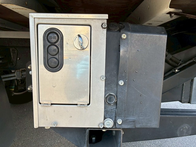 K-2126 トヨエース PG ワンオーナー 3トン積載 オートマ　☆暖かくなってきた頃にご成約いただきました☆　東京都（65枚目）