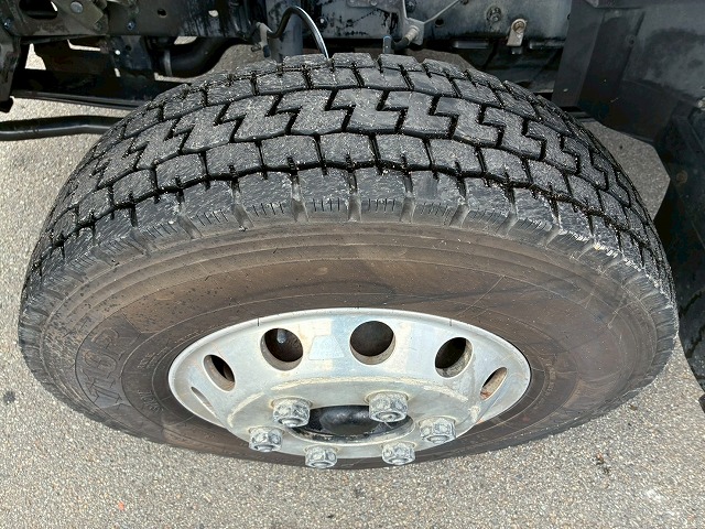 2146 TKG-FD7JKAG  H24 日野 レンジャー 冷蔵冷凍車 フルキャブ/ベッド付き 後輪エアサス 東芝 TOSHIBAキャリア -30℃低温設定 スタンバイ装置 キーストンフロア ジョロダーレール 6速 MT マニュアル 4t 8t 中型 冷凍バン チルド（62枚目）