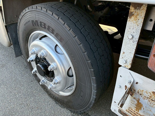 2174 QPG-FW1EXEG  H29 日野 プロフィア アルミウイング ハイルーフ 8×4 4軸低床2デフ 後輪エアサス 永久磁石式リターダ 背高 380馬力 E13C プロシフト AT セミオートマ 10t 25t 大型 バン 箱車（62枚目）