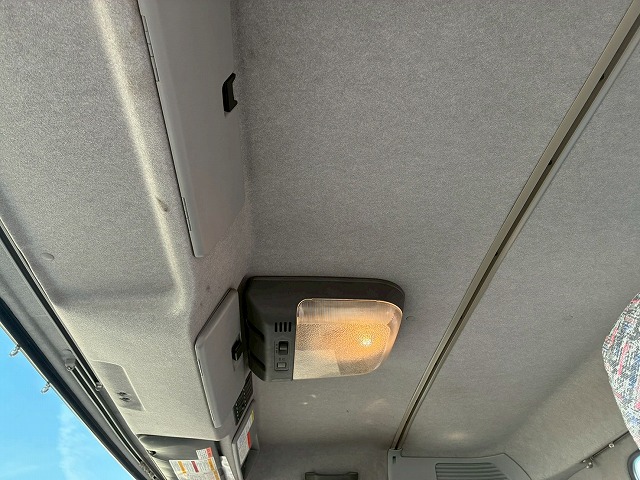 2119 8.7立米 電動ホッパー 330馬力 7速MT コンクリ作業車　☆雨天のなかご成約いただきました☆　東京都（64枚目）