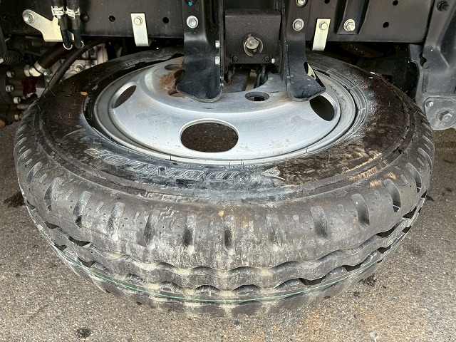 K-2103 2RG-XZU600T 保証対象車両 車検付 令和8年8月迄 R5 日野 デュトロ ダンプ ワンオーナー 4ナンバー 極東開発工業 全低床 フルフラットロー 150馬力 6速 MT マニュアル 5トン限定・準中型免許 2t 5t 小型 土砂ダンプ(66枚目)