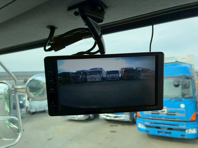 K-2128 QPG-CD5ZA  車検付 令和8年11月迄 H27 UDトラックス クオン 4段クレーン ラジコン フックイン TADANO タダノ 永久磁石式リターダ 7速 MT マニュアル 10t 25t 大型 ユニック車 カーゴクレーン（65枚目）