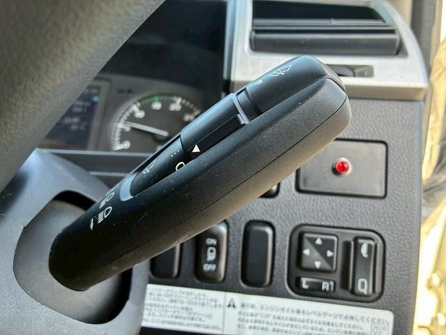 K-2148 2KG-FK62FZ 保証対象車両 R5 三菱ふそう 増トンファイター 4段セルフクレーン フルキャブ/ベッド付き 古河ユニック UNIC ラジコン フックイン ハイジャッキ ロングジャッキ アルミブロック 240馬力 6速 MT マニュアル 7.5t 14t 中型 大型 回送車 重機運搬車(65枚目)