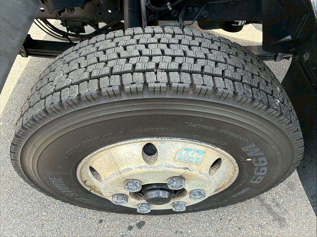 2149 TKG-FRR90S2 H26 いすゞ フォワード 冷蔵冷凍車 格納式パワーゲート フルキャブ/ベッド付き 東プレ -30℃低温設定 格納式パワーゲート PG 左サイド扉 6速 MT マニュアル 4t 8t 中型 冷凍バン 箱車(67枚目)