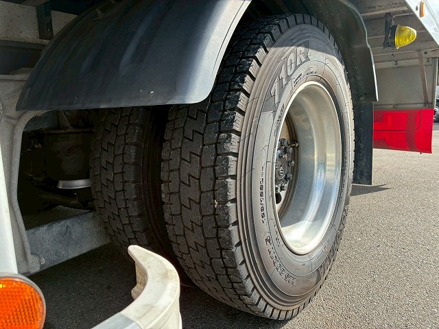 2146 TKG-FD7JKAG  H24 日野 レンジャー 冷蔵冷凍車 フルキャブ/ベッド付き 後輪エアサス 東芝 TOSHIBAキャリア -30℃低温設定 スタンバイ装置 キーストンフロア ジョロダーレール 6速 MT マニュアル 4t 8t 中型 冷凍バン チルド（65枚目）