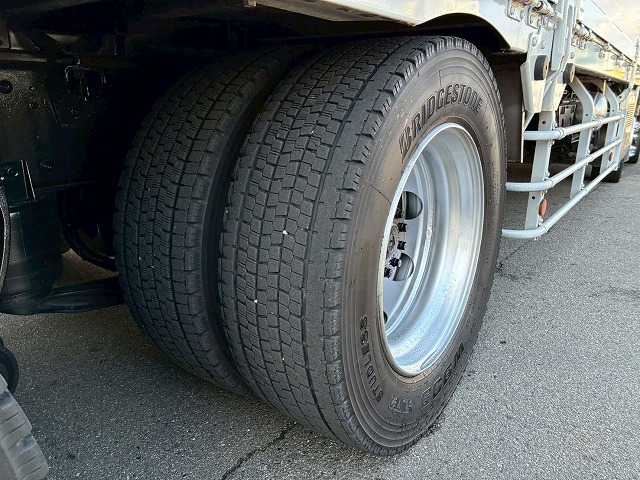 2174 QPG-FW1EXEG  H29 日野 プロフィア アルミウイング ハイルーフ 8×4 4軸低床2デフ 後輪エアサス 永久磁石式リターダ 背高 380馬力 E13C プロシフト AT セミオートマ 10t 25t 大型 バン 箱車（65枚目）