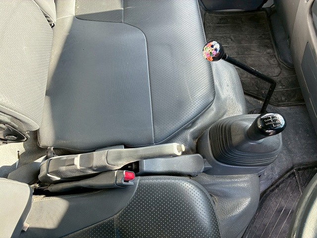 2065 BKG-NKR85N  ☆★車検付！★3トン積載！★☆ ◆KYB製・2.5立米！◆電動ホッパー！◆  ◎6速マニュアル！◎150馬力ターボ！◎　ご成約★　香川県（64枚目）