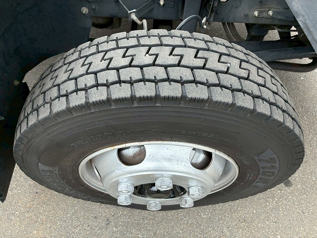 2100 2PG-FD2ABG ☆★ハイルーフ!★後輪エアサス!★☆ ◆6200×フルワイド!◆内高:242cm!◆ ◎2.7トン積載!◎240馬力!◎6速MT!◎ 成約! 神奈川県(67枚目)